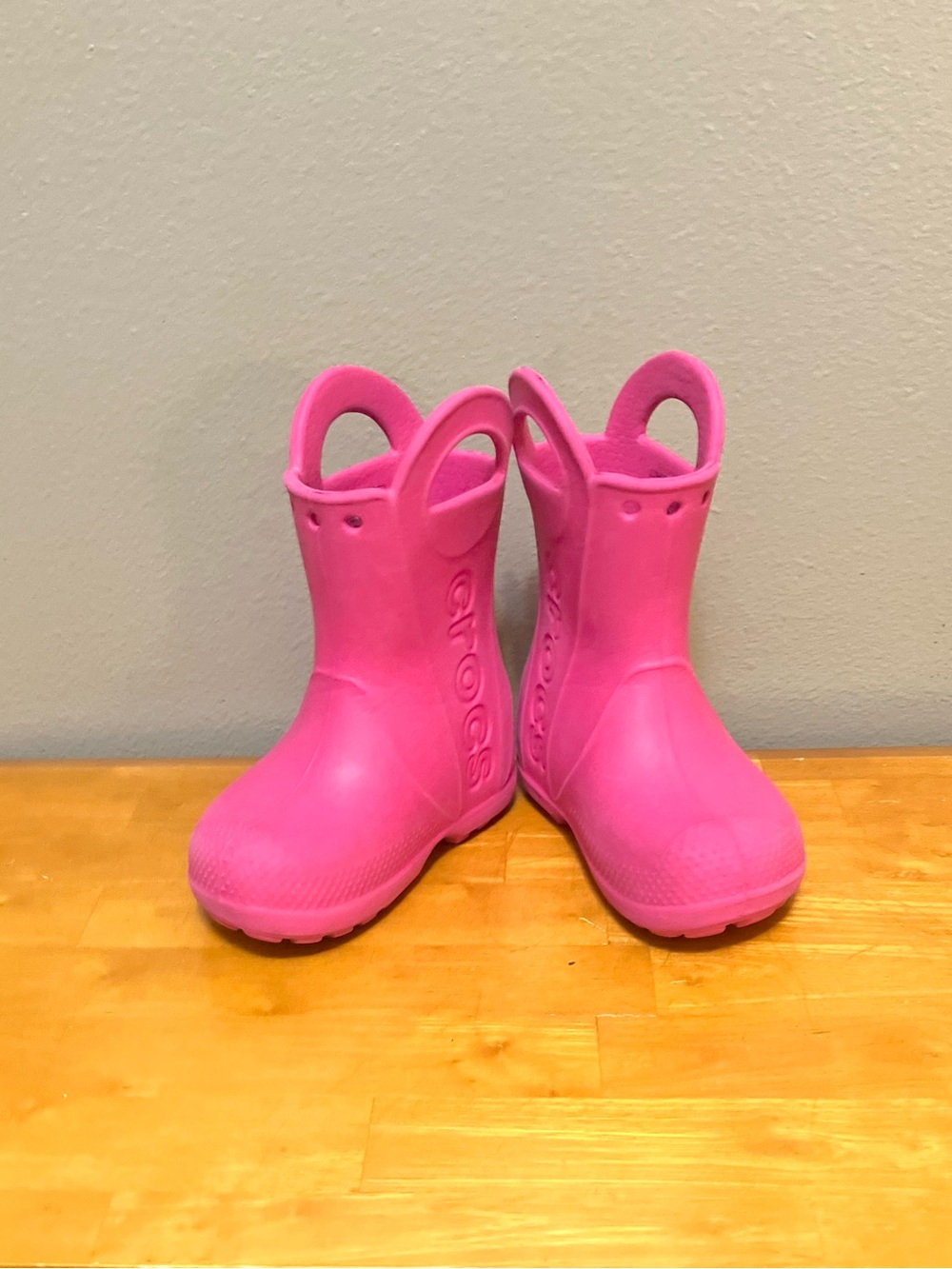 Crocs Hot Pink (Fuchsia) Rain Boot - Size C7 (VGUC)